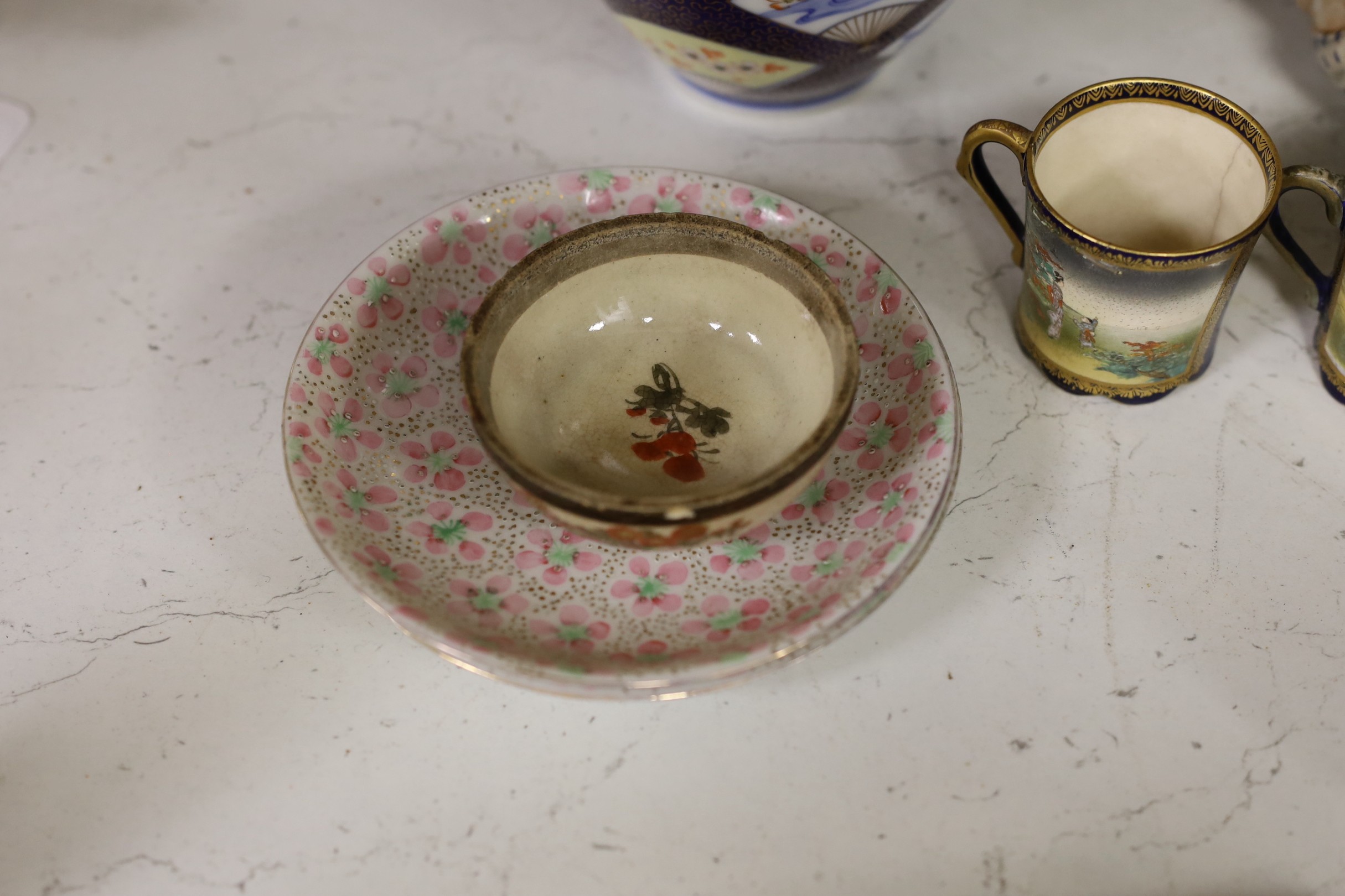 A collection of Japanese ceramics, including Kinkozan Satsuma, Koran-sha Imari etc.